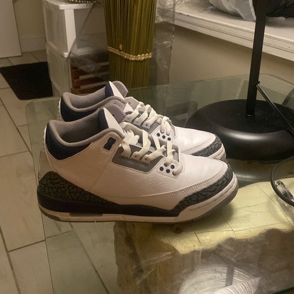 Jordan 3 retro (used) - Picture 2 of 9